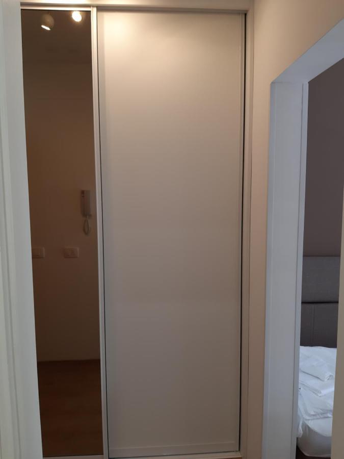 Lena Apartment